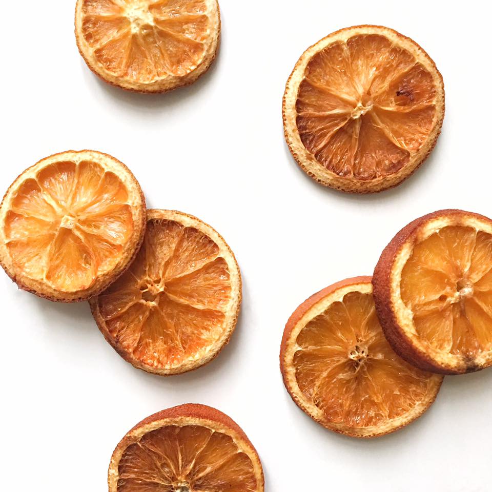 dried oranges 