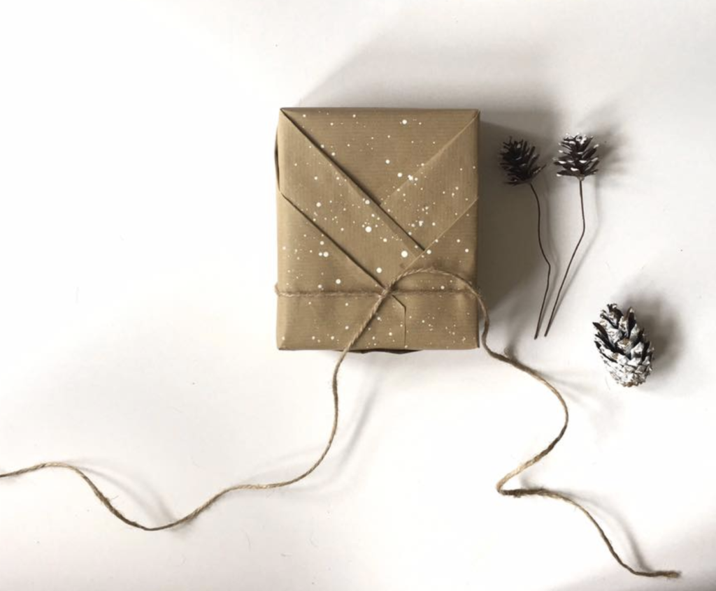 10 Gift Wrapping Ideas, Brown Paper Bag