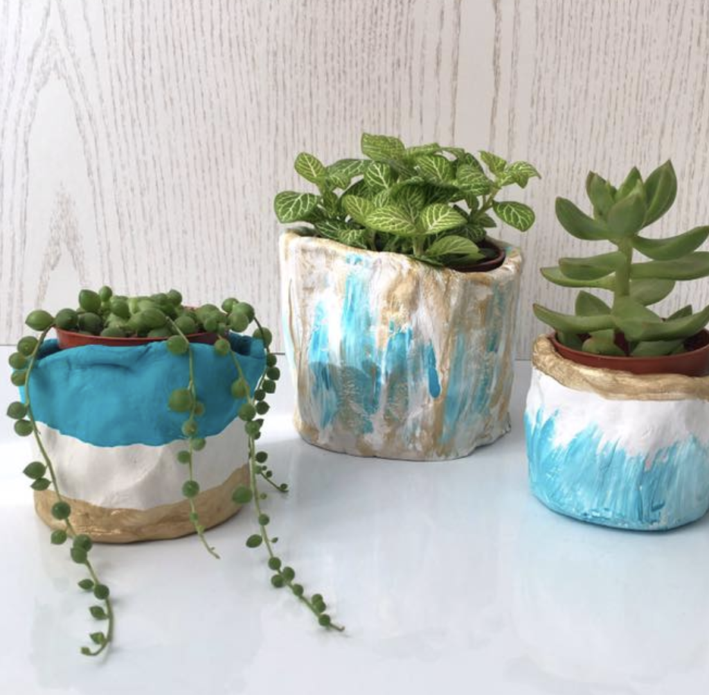 DIY clay plant pot 