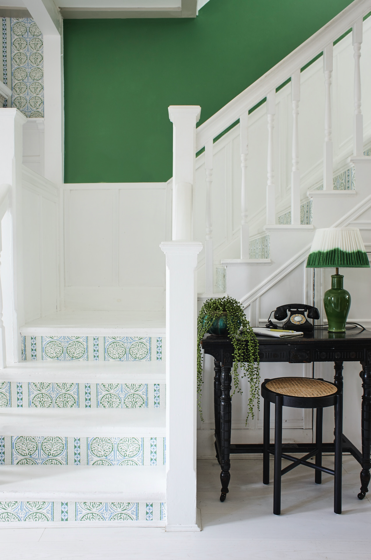 Patterned stair risers