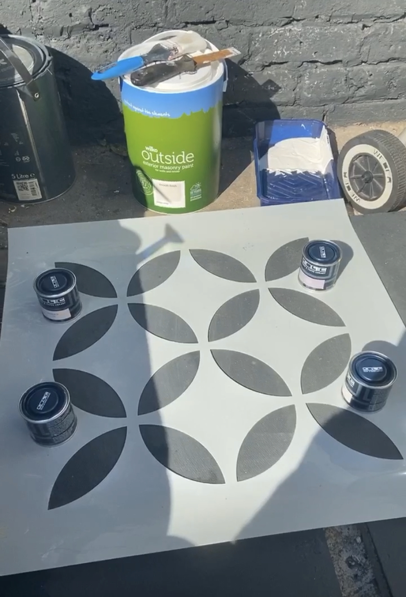 How to stencil concrete patio slabs